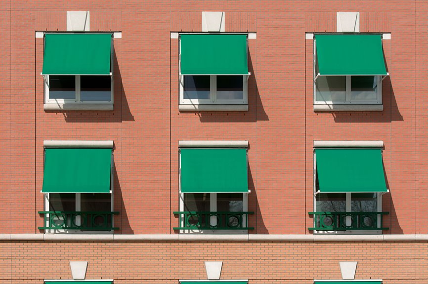 seven step guide for retractable awning installation
